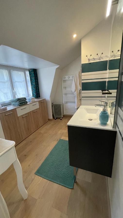 Ferienwohnung Au Puits De L'Abbaye Bourges Exterior foto