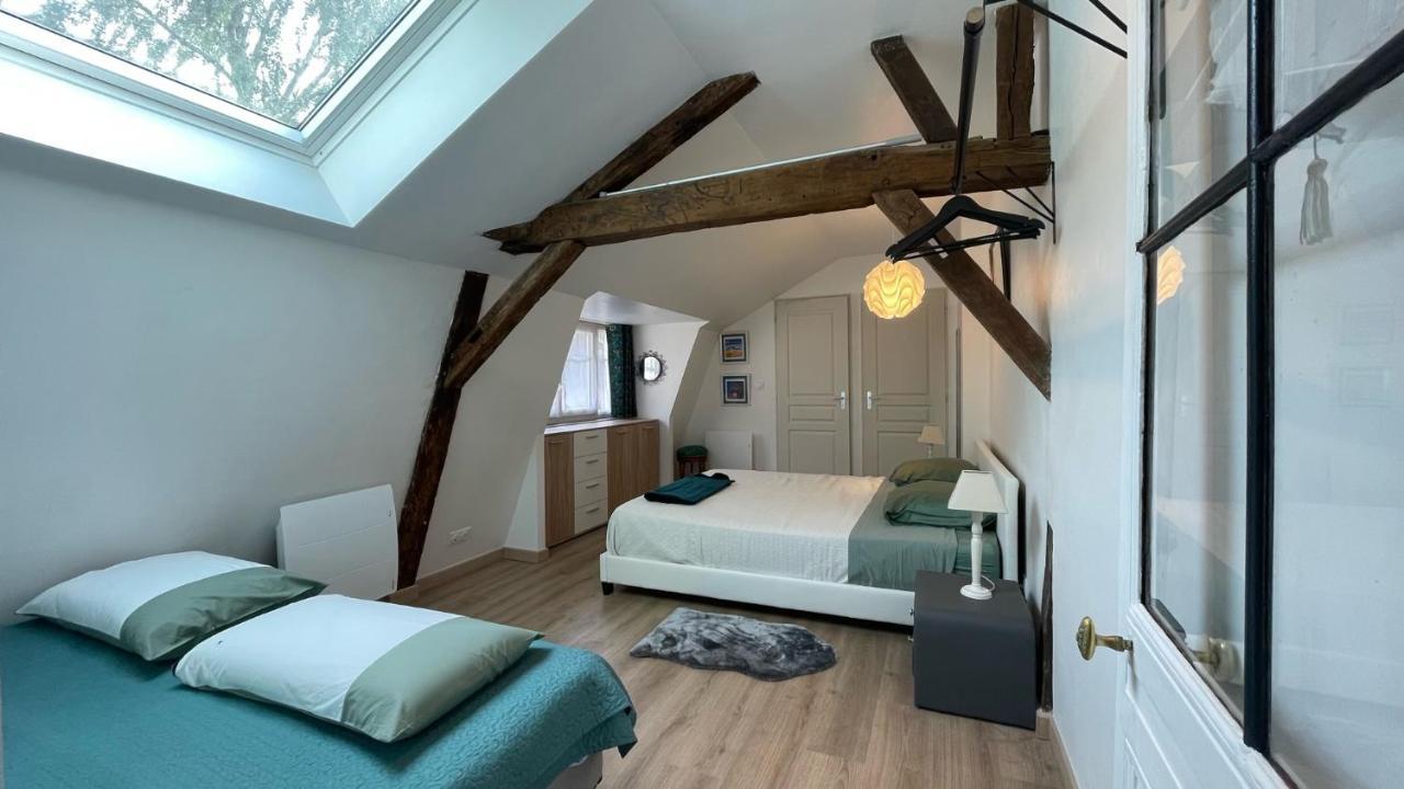 Ferienwohnung Au Puits De L'Abbaye Bourges Exterior foto