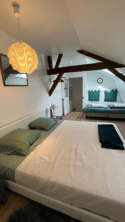 Ferienwohnung Au Puits De L'Abbaye Bourges Exterior foto